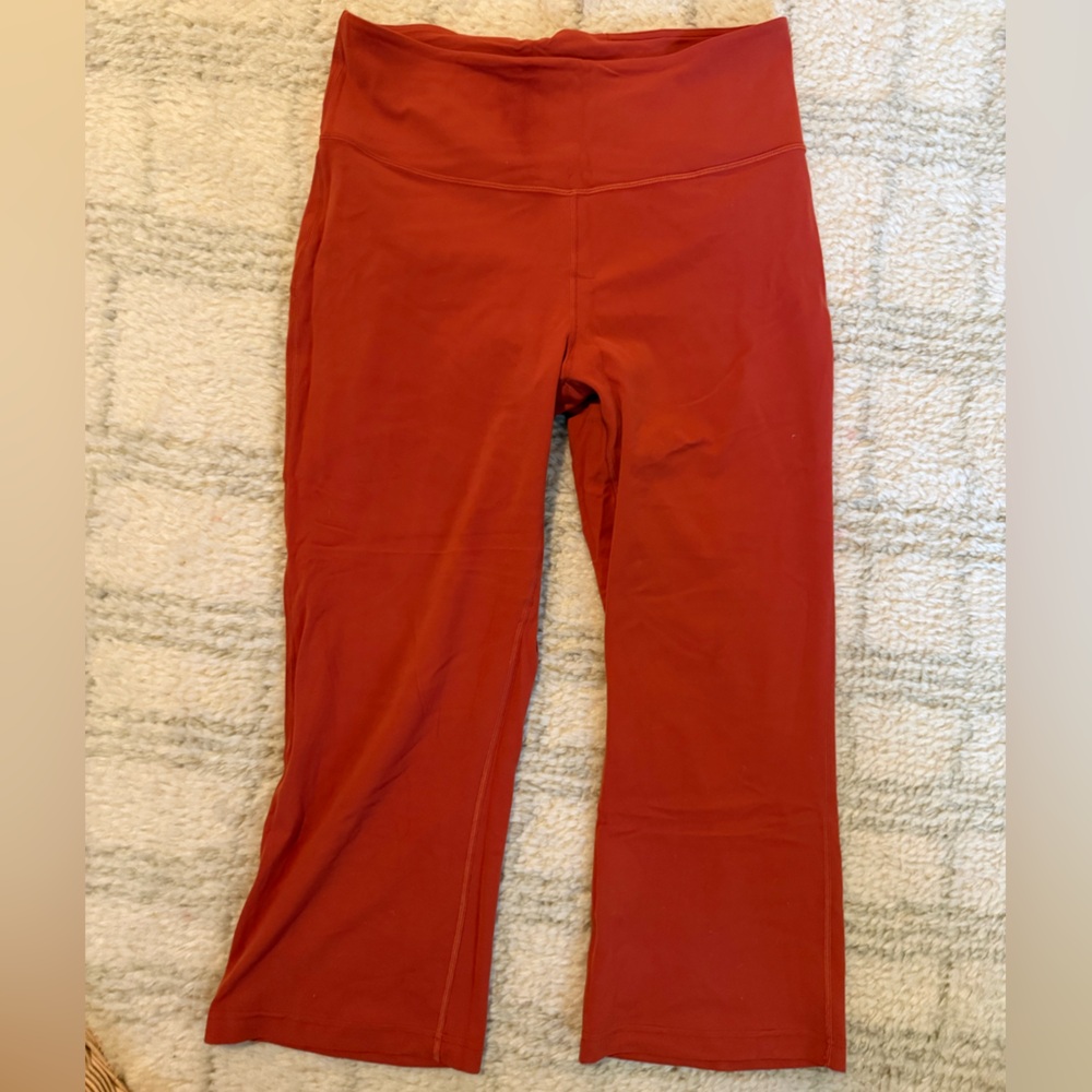 Lululemon Rust Orange Wide Leg Capris Leggings | SIZE UNKNOWN (LARGE/XL)